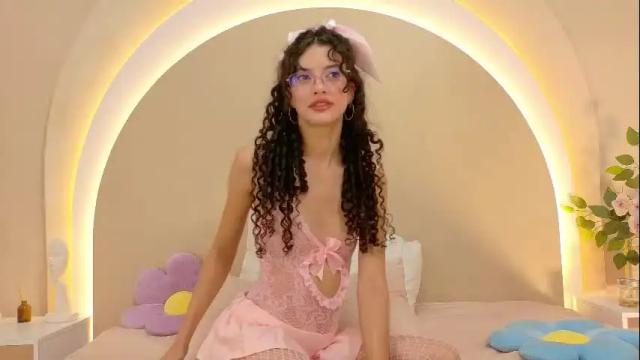 Thumbnail 2, alicee_rodriguez's Stream at Chaturbate, 19 days ago