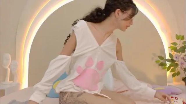 Image 6 of alicee_rodriguez Stream on Chaturbate on 1 month ago