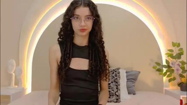 Thumbnail 1, alicee_rodriguez's Stream at Chaturbate, 1 month ago