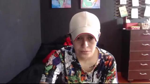Image 4 of alicee_taylor Stream on Chaturbate on 21 months ago