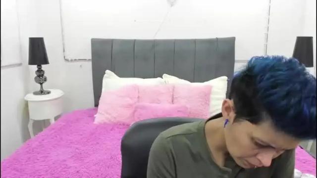 Image 2 of alicee_taylor Stream on Chaturbate on 19 months ago