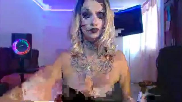 Image 8 of aliceesmiths Stream on Chaturbate on 2 days ago