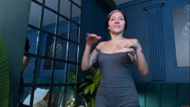 Image 2 of aliceferrer_ Stream on Chaturbate on 6 days ago