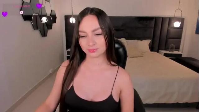 Image 10 of aliceharperx Stream on Chaturbate on 19 days ago