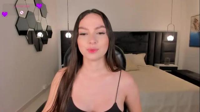 Image 6 of aliceharperx Stream on Chaturbate on 19 days ago