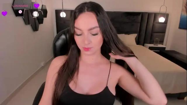 Image 7 of aliceharperx Stream on Chaturbate on 19 days ago