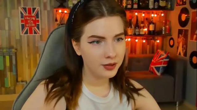 Thumbnail 2, aliceinredsquare's Stream at Chaturbate, 1 month ago