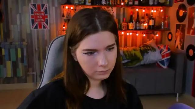 Thumbnail 1, aliceinredsquare's Stream at Chaturbate, 1 month ago
