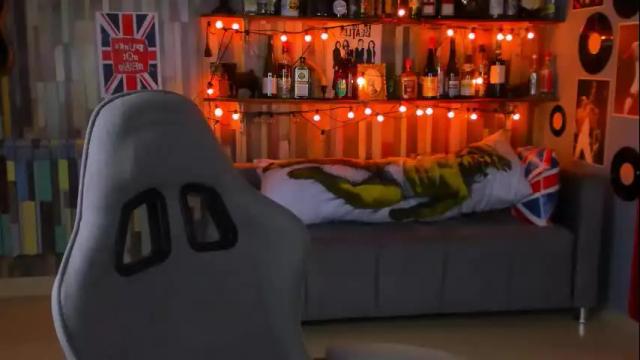 Thumbnail 2, aliceinredsquare's Stream at Chaturbate, 1 month ago