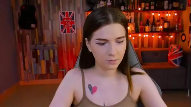 Thumbnail 1, aliceinredsquare's Stream at Chaturbate, 1 month ago