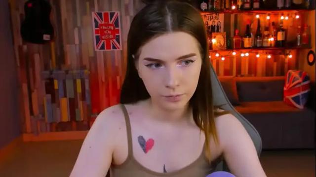 Thumbnail 2, aliceinredsquare's Stream at Chaturbate, 1 month ago