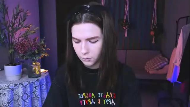 Thumbnail 1, aliceinredsquare's Stream at Chaturbate, 1 month ago