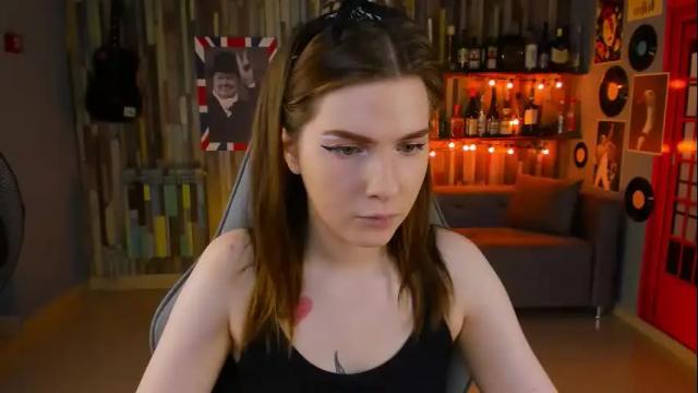 Thumbnail 1, aliceinredsquare's Stream at Chaturbate, 1 month ago