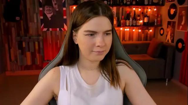 Thumbnail 3, aliceinredsquare's Stream at Chaturbate, 1 month ago