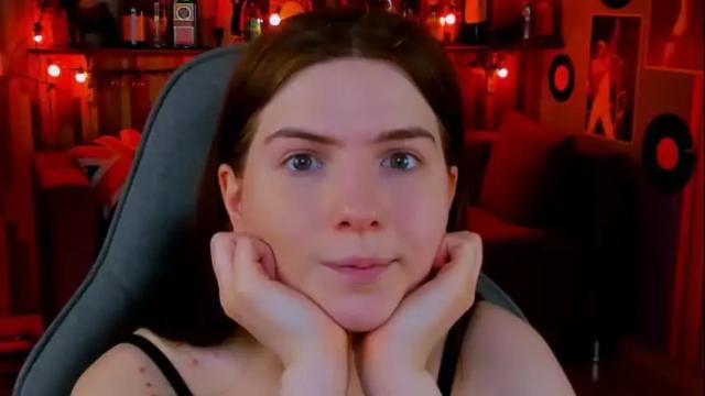 Thumbnail 3, aliceinredsquare's Stream at Chaturbate, 27 days ago
