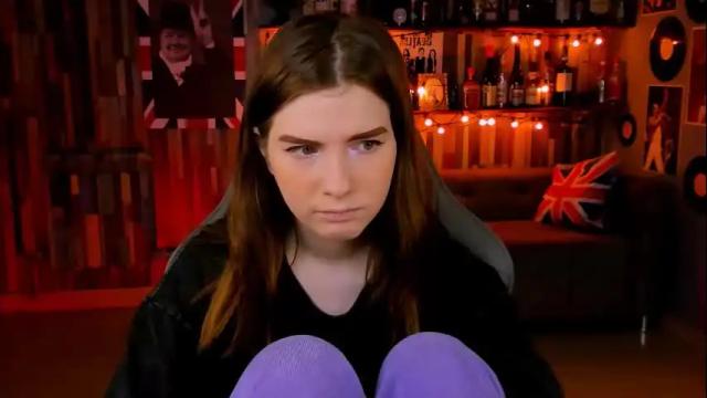 Thumbnail 2, aliceinredsquare's Stream at Chaturbate, 24 days ago