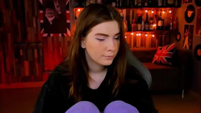Thumbnail 3, aliceinredsquare's Stream at Chaturbate, 24 days ago