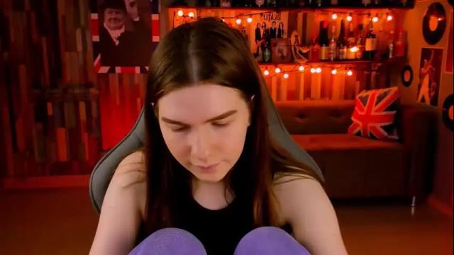 Thumbnail 1, aliceinredsquare's Stream at Chaturbate, 14 days ago