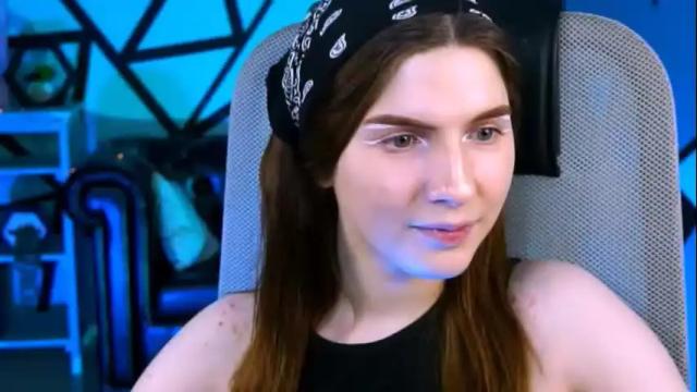 Image 12 of aliceinredsquare Stream on Chaturbate on 10 days ago