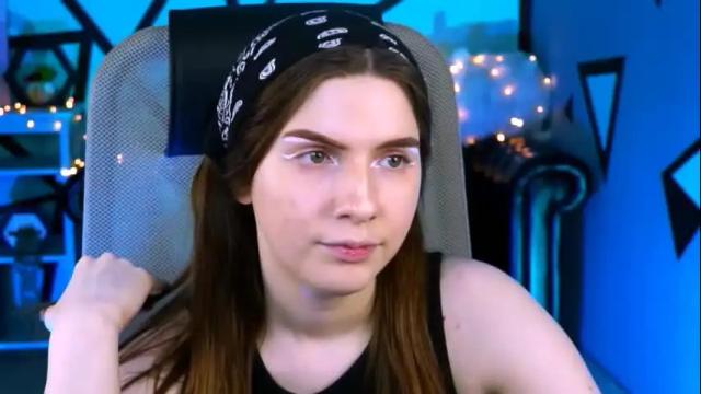 Thumbnail 2, aliceinredsquare's Stream at Chaturbate, 9 days ago