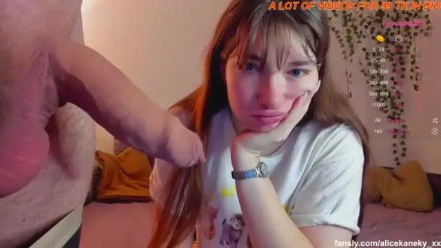 Image 6 of alicekaneky_xx Stream on Chaturbate on 15 months ago