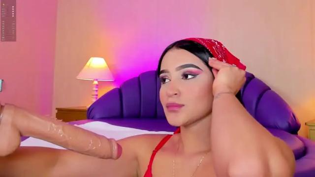 Image 7 of alicekiing Stream on Chaturbate on 14 months ago