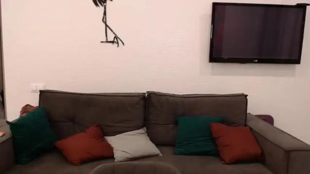Image 2 of alicekollt Stream on Chaturbate on 13 months ago