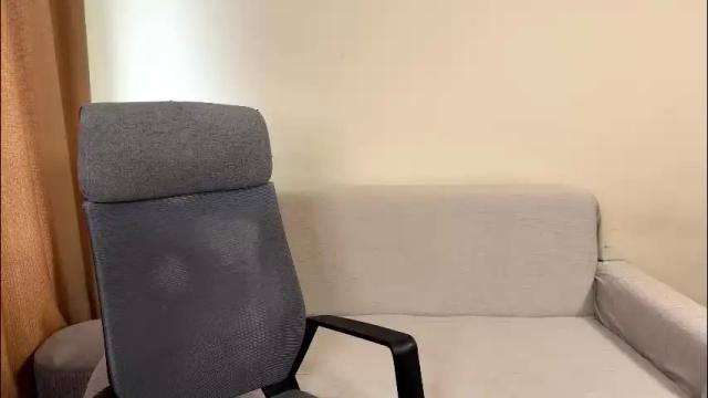 Image 10 of alicekollt Stream on Chaturbate on 3 months ago