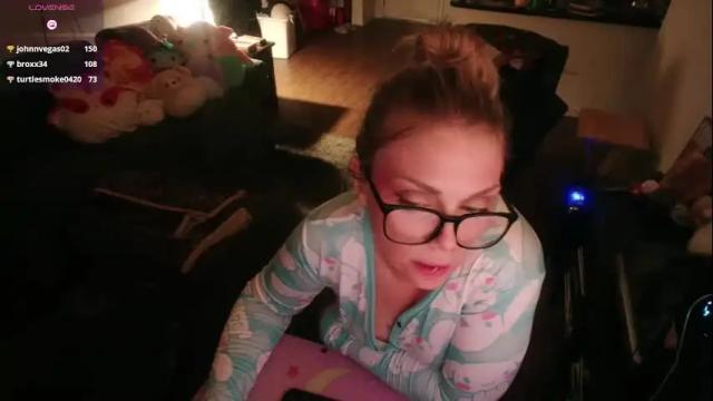 Thumbnail 1, aliceliddell710's Stream at Chaturbate, 1 month ago