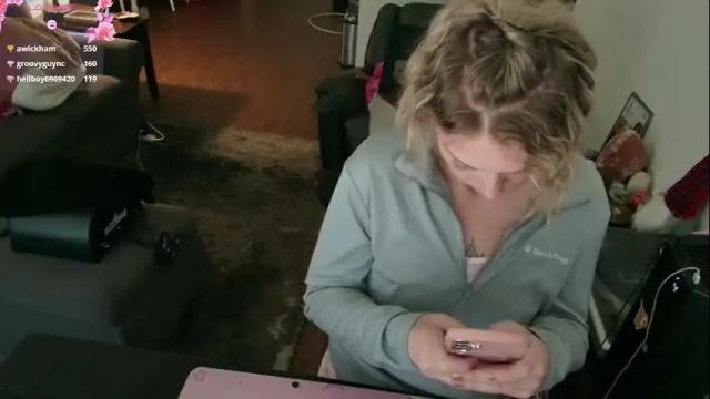 Image 11 of aliceliddell710 Stream on Chaturbate on 1 month ago