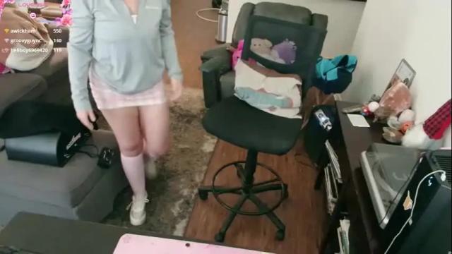 Image 7 of aliceliddell710 Stream on Chaturbate on 1 month ago