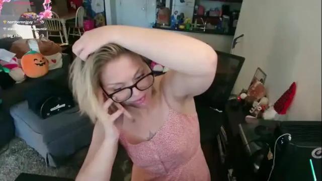 Image 8 of aliceliddell710 Stream on Chaturbate on 1 month ago