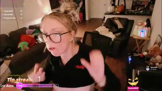 Image 11 of aliceliddell710 Stream on Chaturbate on 4 days ago