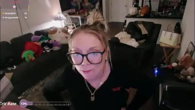 Image 6 of aliceliddell710 Stream on Chaturbate on 4 days ago