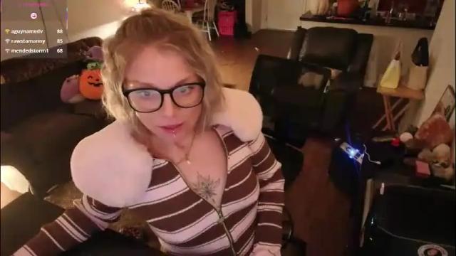 Thumbnail 1, aliceliddell710's Stream at Chaturbate, 8 hours ago