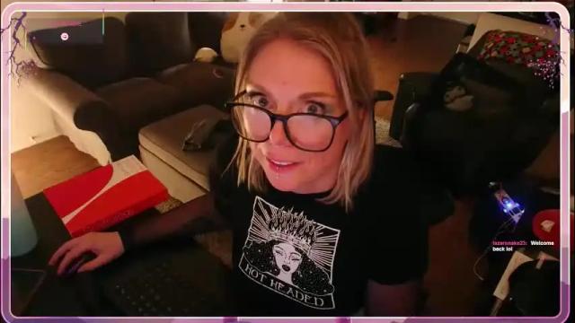 Image 3 of aliceliddell710 Stream on Chaturbate on 2 months ago