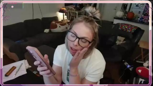 Image 3 of aliceliddell710 Stream on Chaturbate on 2 months ago