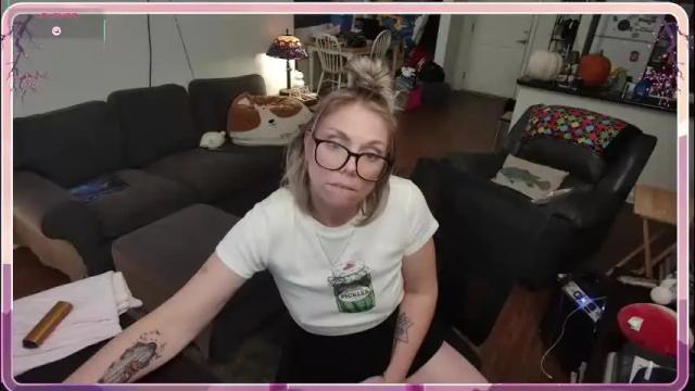 Image 8 of aliceliddell710 Stream on Chaturbate on 2 months ago