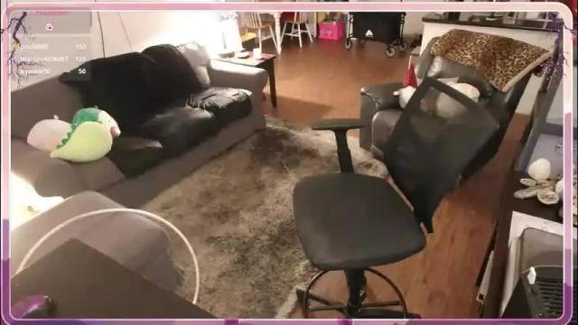 Image 2 of aliceliddell710 Stream on Chaturbate on 22 days ago