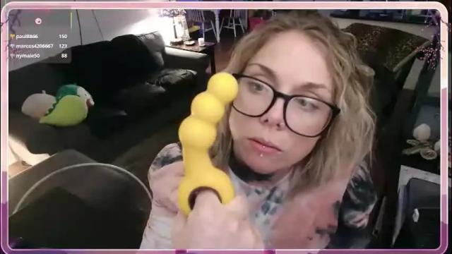 Image 3 of aliceliddell710 Stream on Chaturbate on 22 days ago