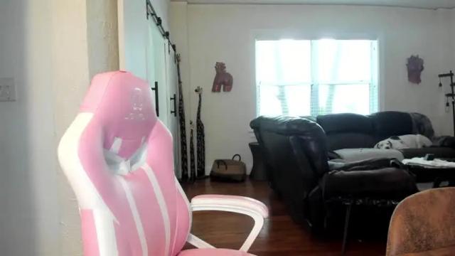 Thumbnail 1, alicelighthouse's Stream at Chaturbate, 14 months ago