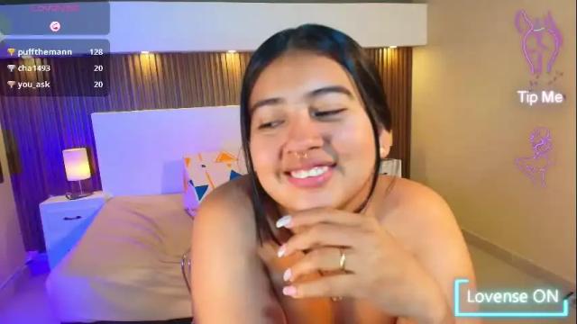Image 6 of alicemayer1 Stream on Chaturbate on 13 days ago