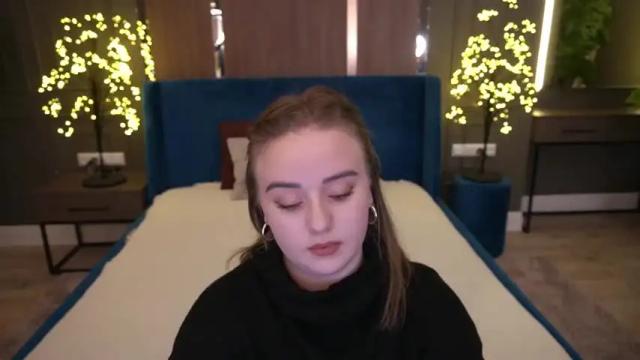 Thumbnail 2, alicemoonl's Stream at Chaturbate, 16 months ago