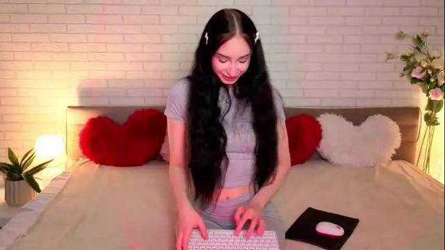 Thumbnail 1, aliceplaysss's Stream at Chaturbate, 25 days ago