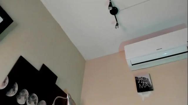 Image 3 of alicepoixxxon Stream on Chaturbate on 29 days ago