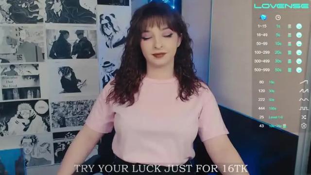 Image 8 of aliceriddle1 Stream on Chaturbate on 18 months ago
