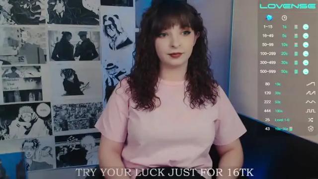 Image 2 of aliceriddle1 Stream on Chaturbate on 17 months ago