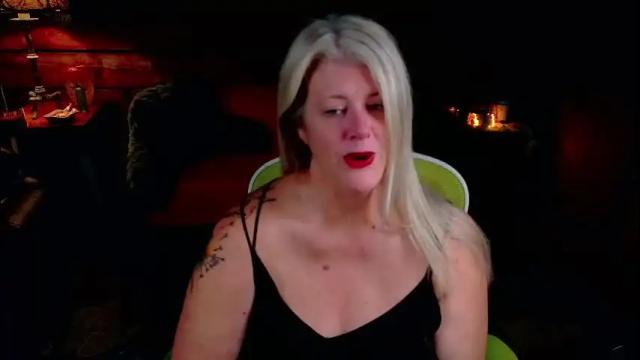 Image 11 of alicescuriosity Stream on Chaturbate on 1 month ago