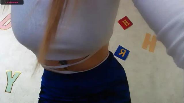 Image 2 of alicesexyy_ Stream on Chaturbate on 26 days ago