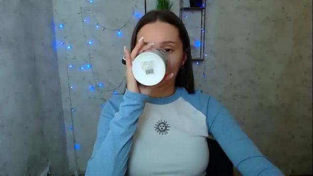 Thumbnail 1, alicesexyy_'s Stream at Chaturbate, 1 month ago